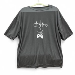 Heartbeat Gamer Graphic Tee - Black